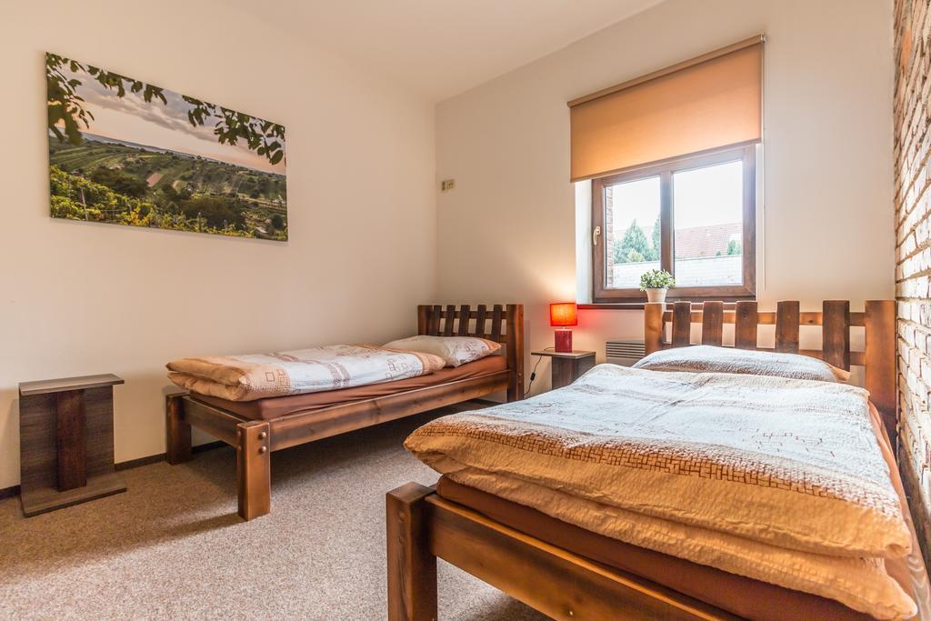 Apartmany U Babicky Mutenice Exterior photo